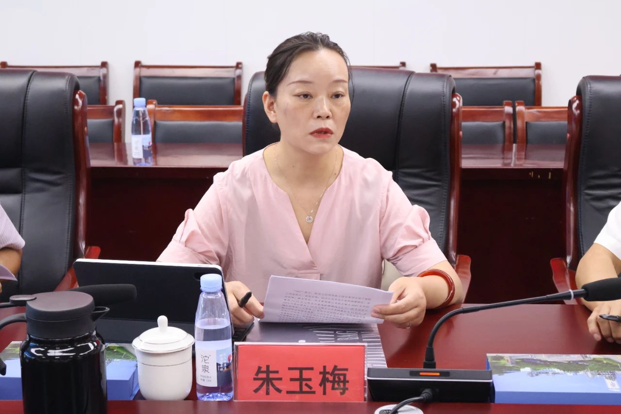 文加武常委深入美豐集團調(diào)研，強調(diào)抓住新質(zhì)生產(chǎn)力發(fā)展契機，推動企業(yè)邁向高質(zhì)量發(fā)展新階段